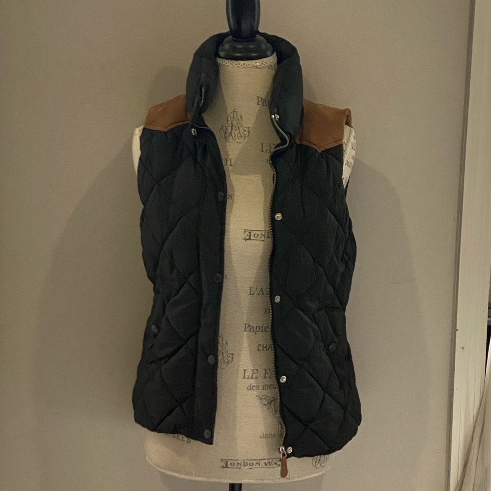 Black Puffer Vest